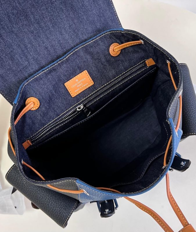 Рюкзак LOUIS VUITTON CHRISTOPHER PM