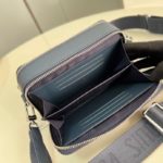 Бумажник LOUIS VUITTON ALPHA