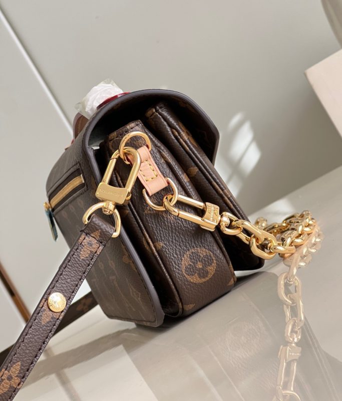 Сумка LOUIS VUITTON POCHETTE METIS EAST WEST