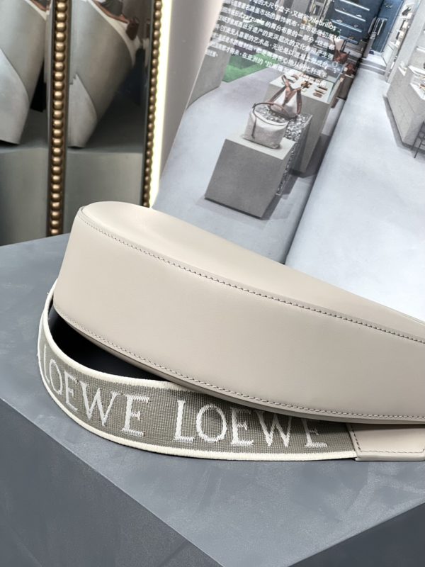 Loewe Luna bag