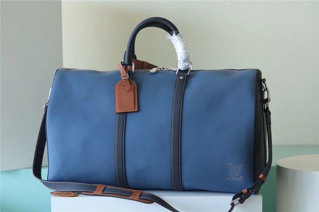 Сумка LOUIS VUITTON KEEPALL 50 С ПЛЕЧЕВЫМ РЕМНЁМ