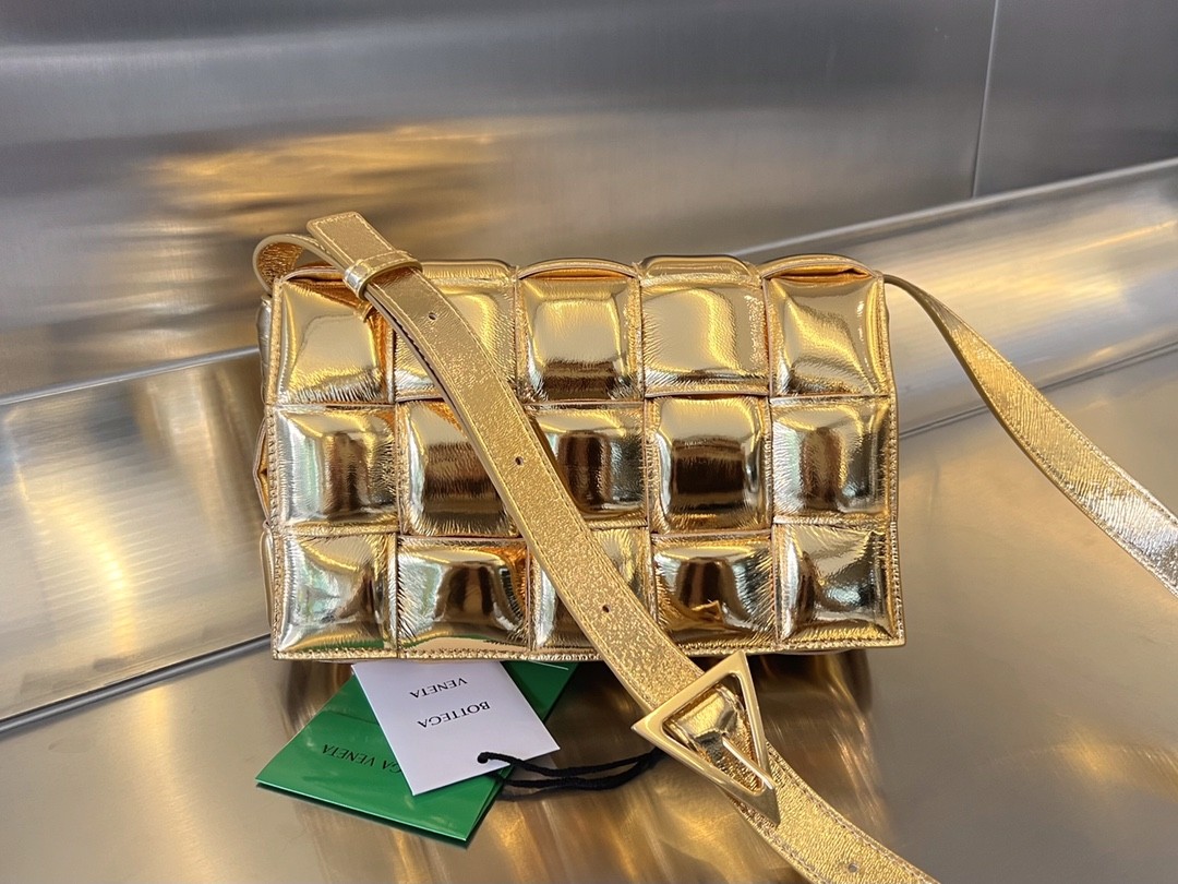 Сумка BOTTEGA VENETA Cassette