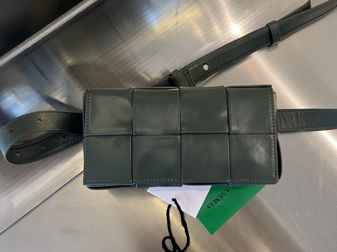 Сумка BOTTEGA VENETA Cassette Belt