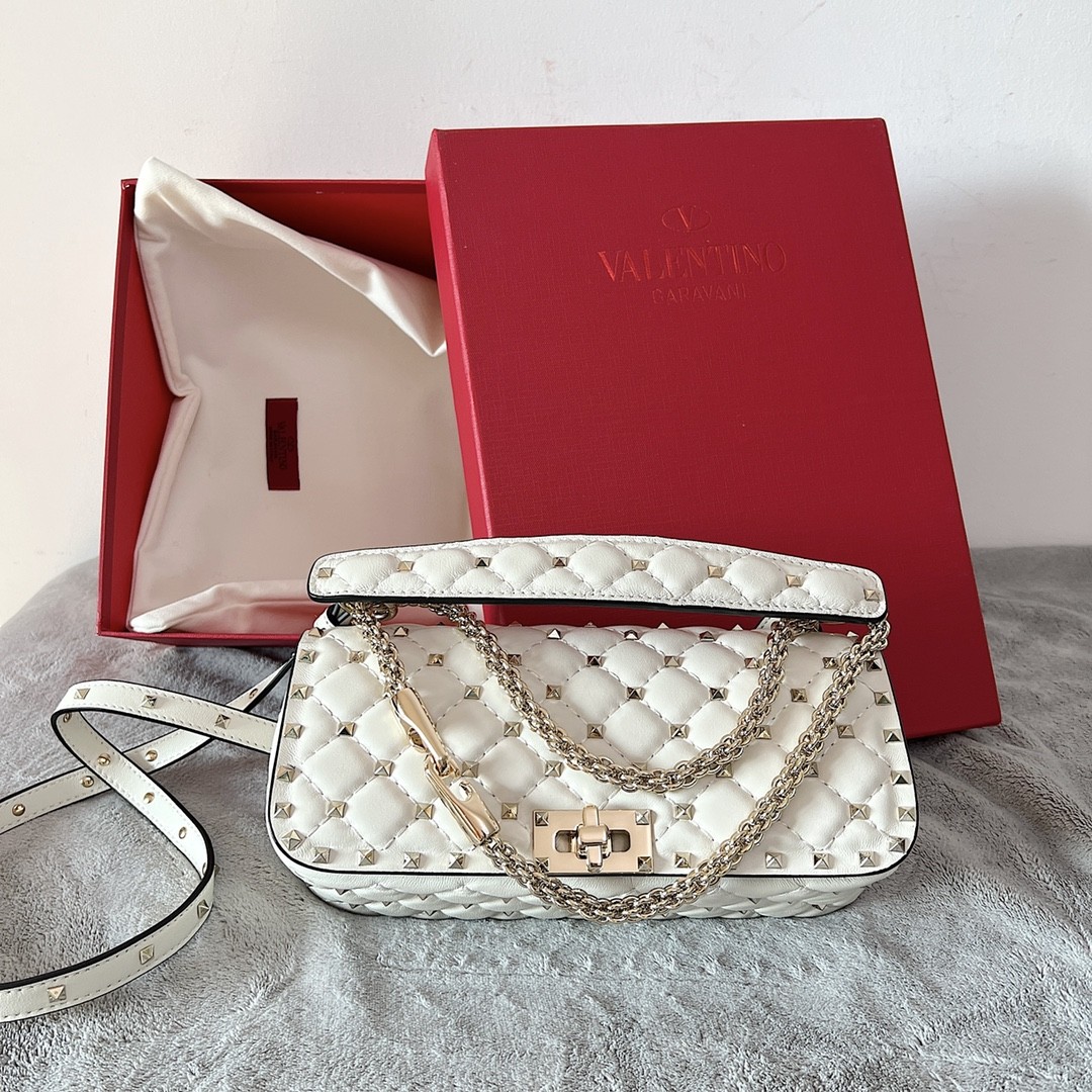 Сумка VALENTINO ROCKSTUD ШИП