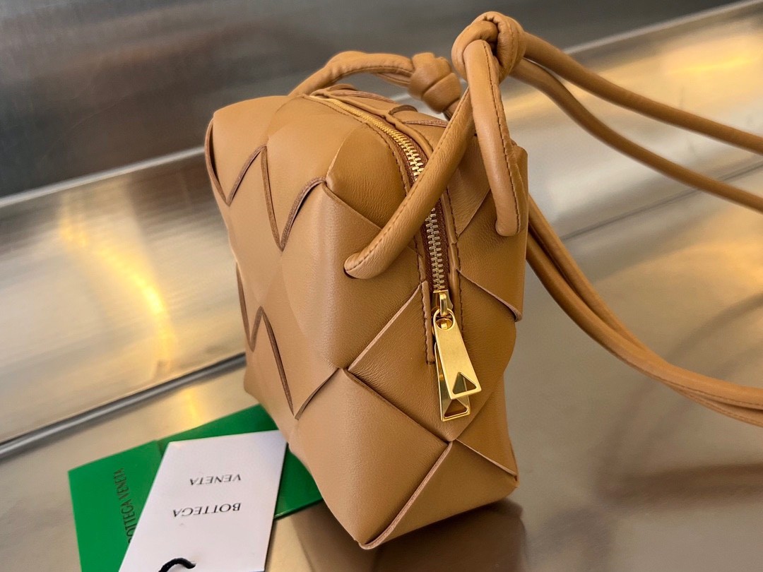 Bottega Veneta Mini Cassette Camera