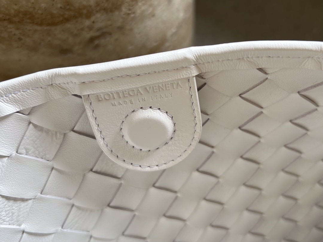 Сумка BOTTEGA VENETA Sardine Top Handle