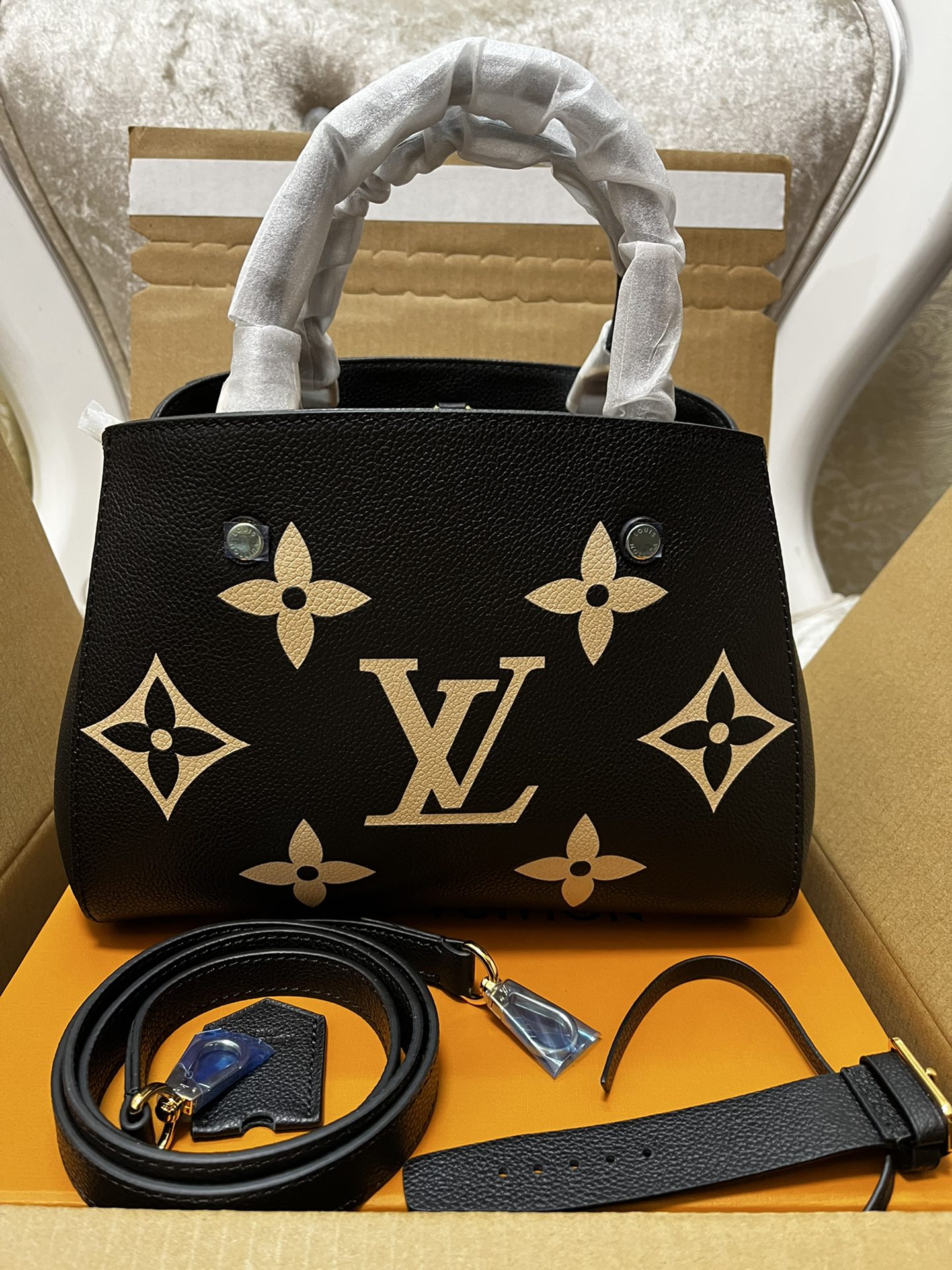 Louis Vuitton MONTAIGNE BB bag