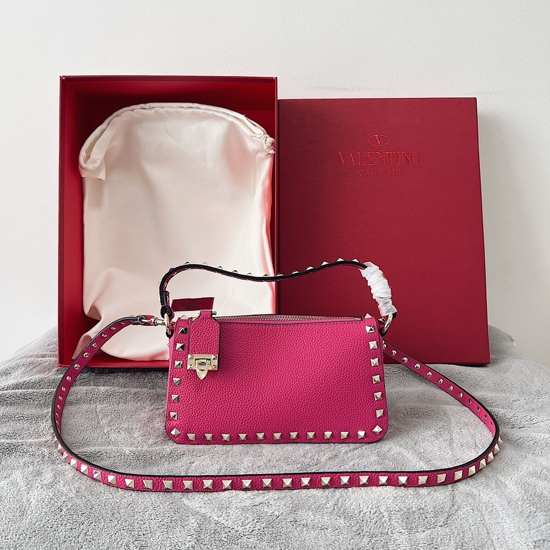 Сумка VALENTINO SMALL ROCKSTUD