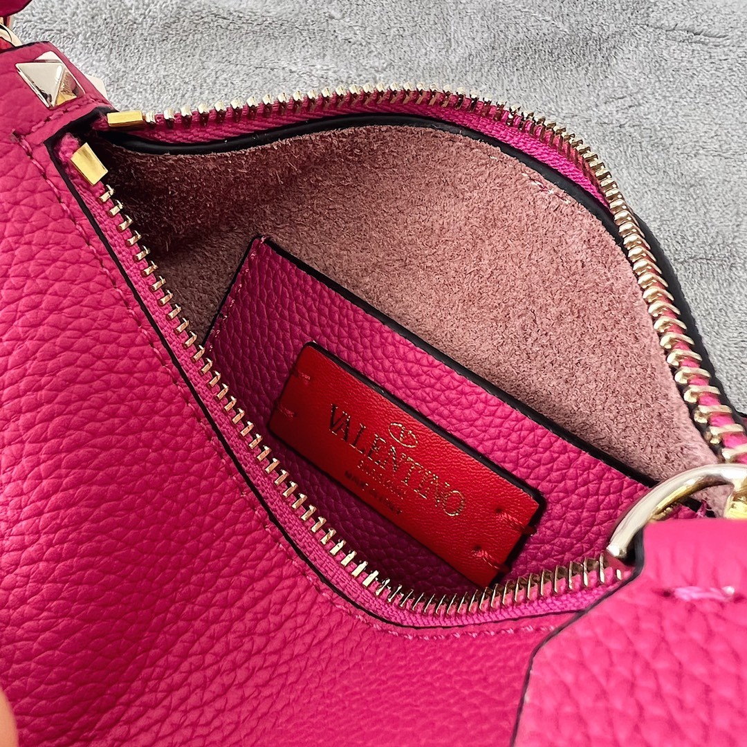 Сумка VALENTINO SMALL ROCKSTUD