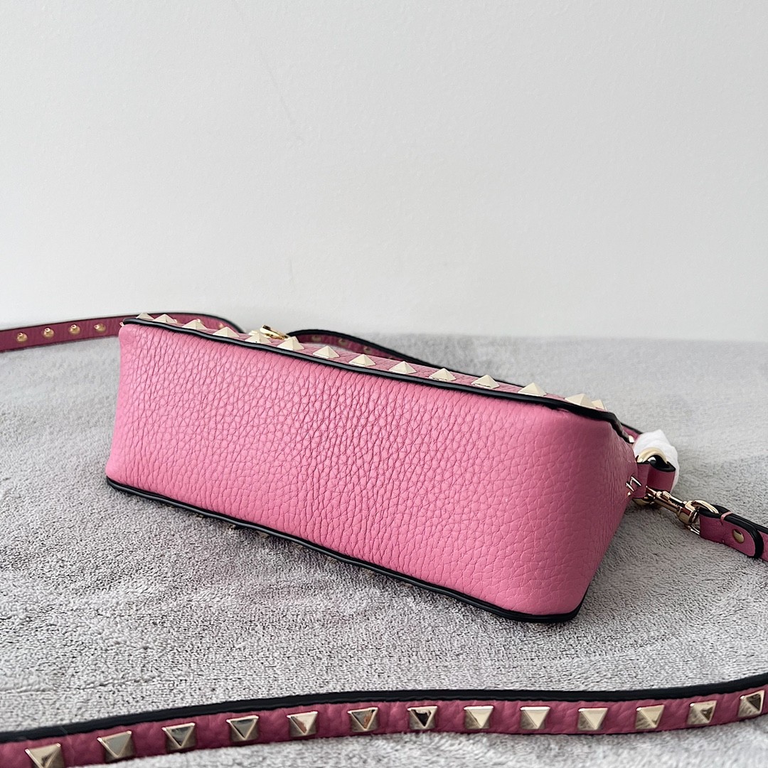 Сумка VALENTINO SMALL ROCKSTUD