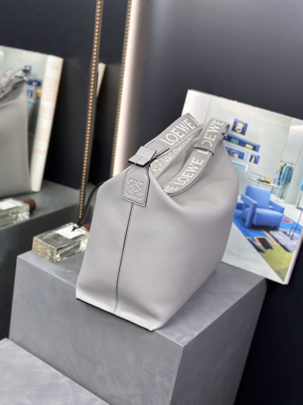 Loewe bag