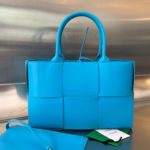 Сумка BOTTEGA VENETA Mini Arco Tote