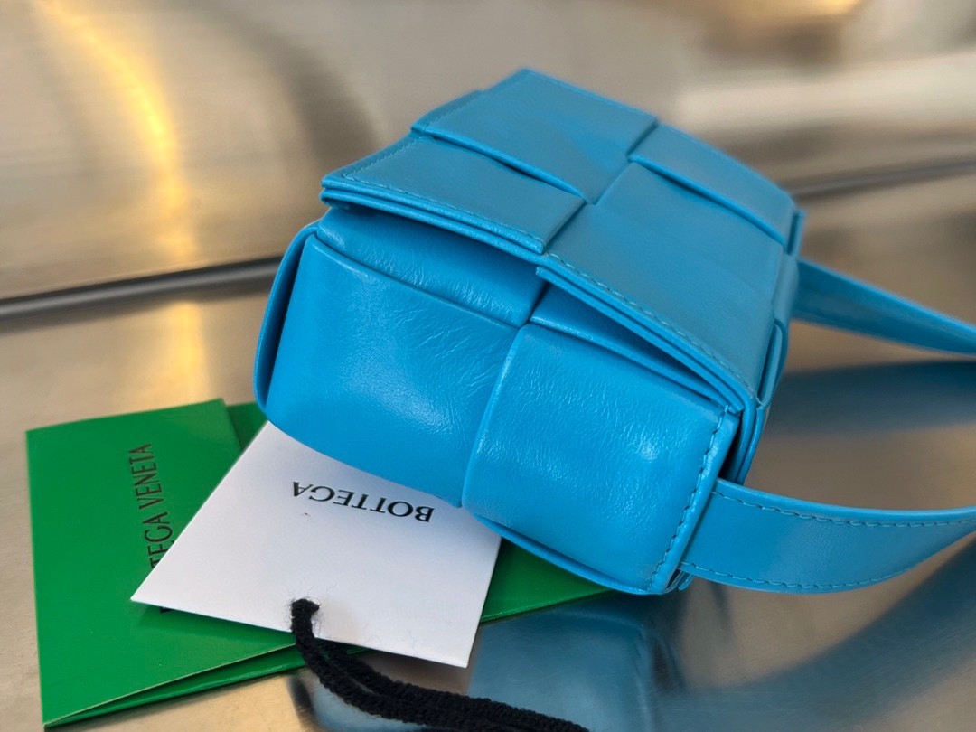 Сумка BOTTEGA VENETA Candy Cassette