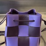 Сумка BOTTEGA VENETA Small Cassette Cross-Body Bucket