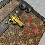 Сумка LOUIS VUITTON PETITE MALLE EAST WEST