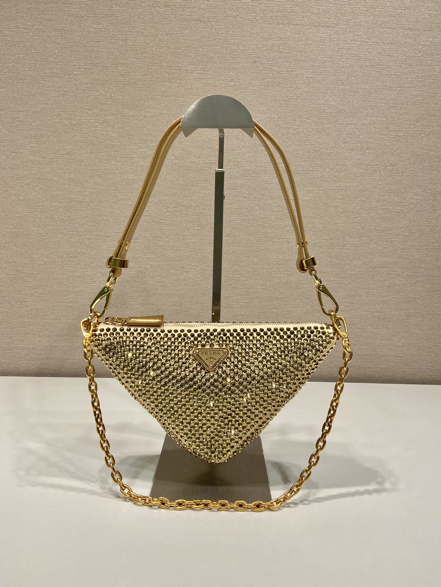 Сумка PRADA Triangle с кристаллами